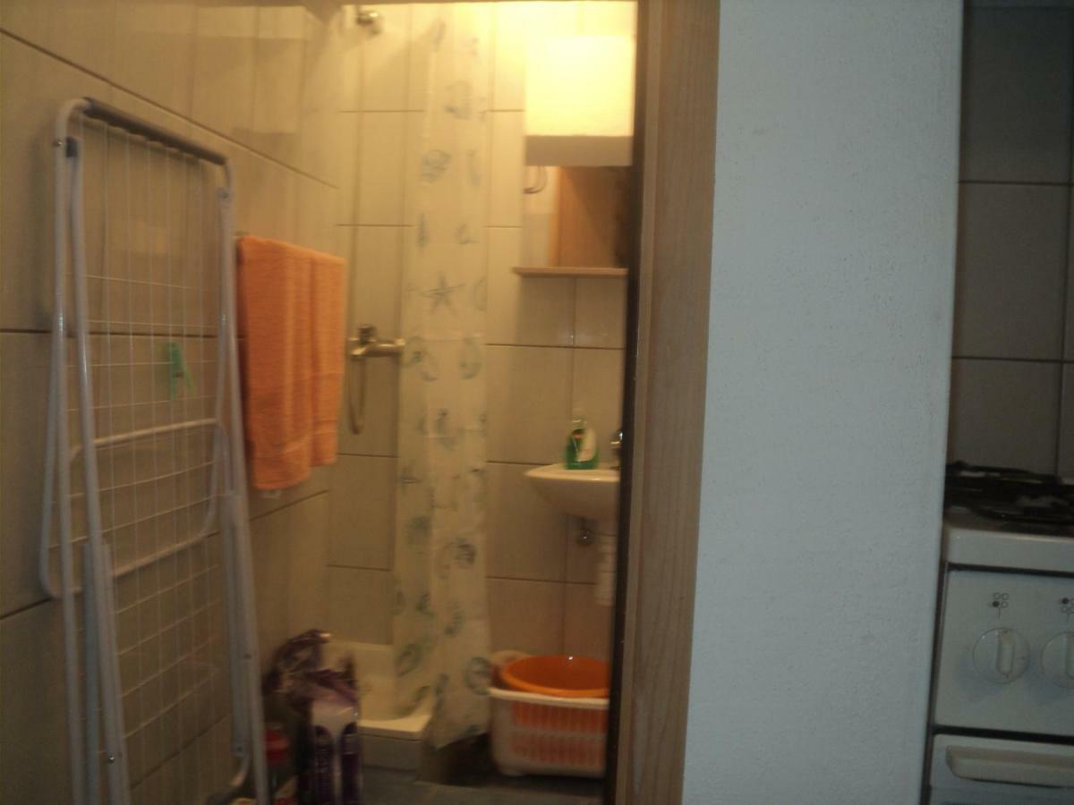 Studio Apartman Kastel Kambelovac Kaštela Extérieur photo